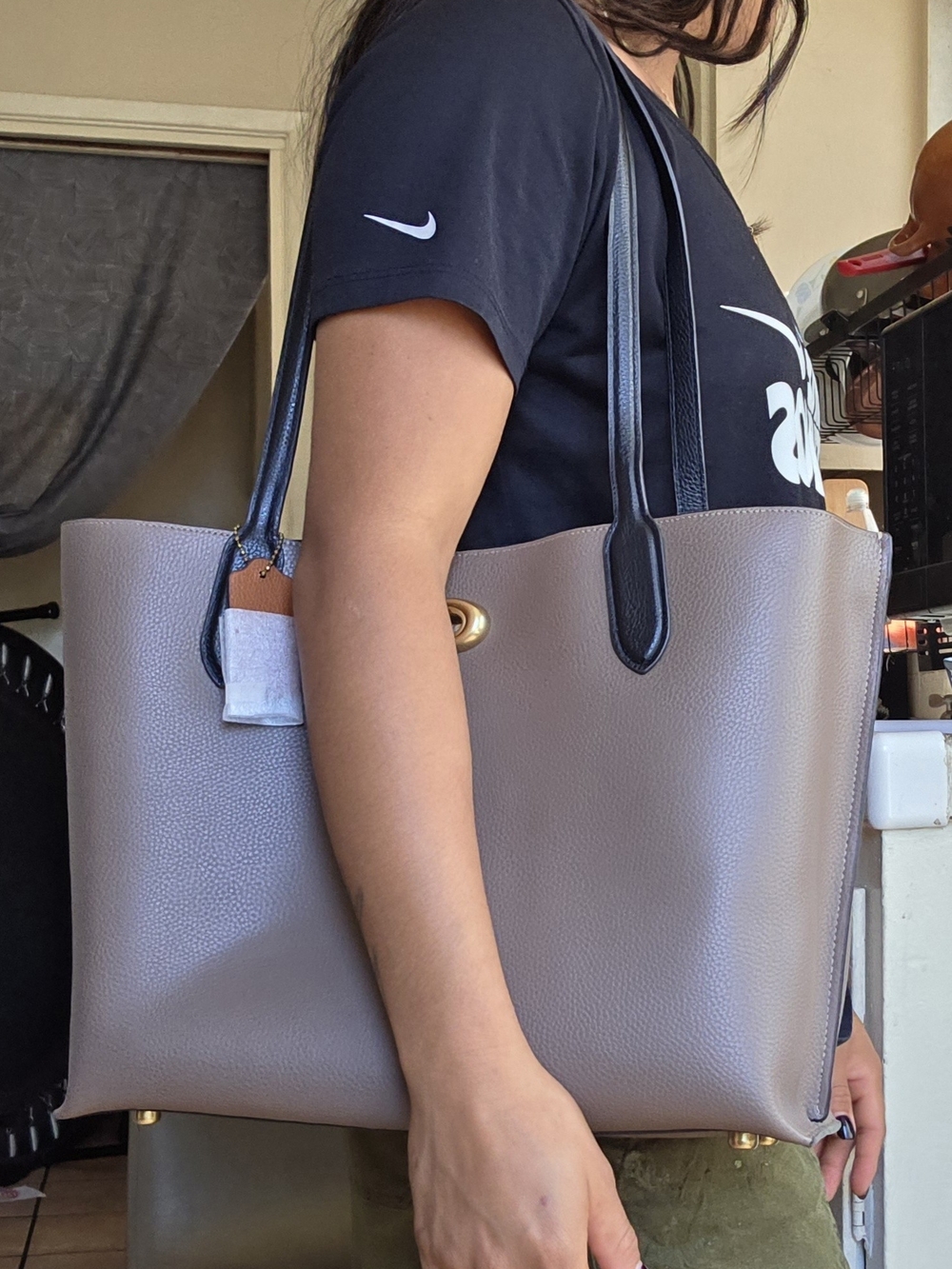 Coach Tote Bag - Picture 12 of 12
